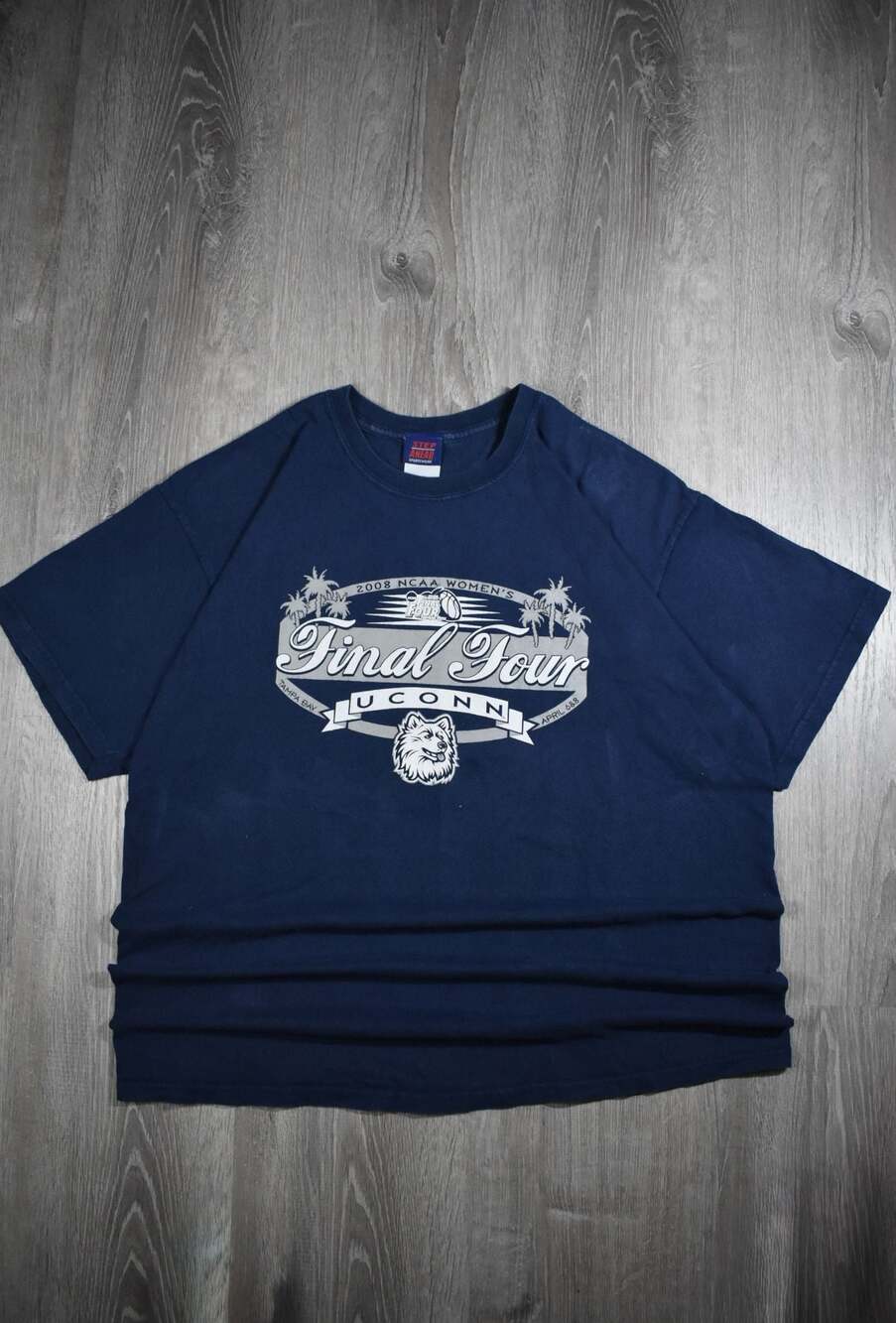 Vintage 2008 UConn Huskies NCAA Women's Final Four T-Shirt Size XL